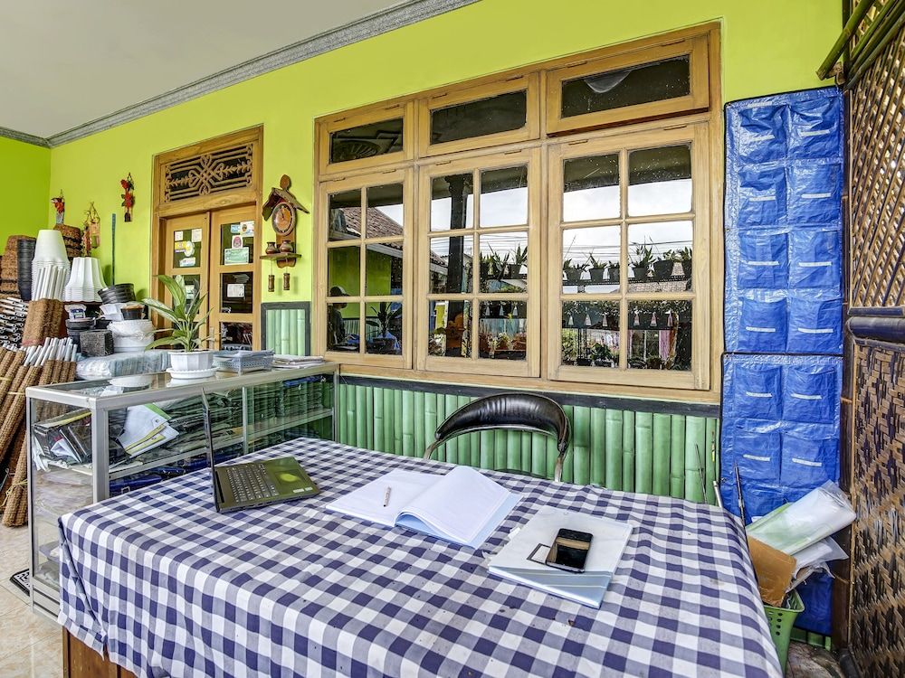 OYO Homes 91103 Desa Wisata Lembah Gunung Tumpeng 3