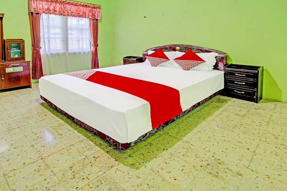 SPOT ON 91214 Desa Wisata Pandean 2 estrelas em Karangturi