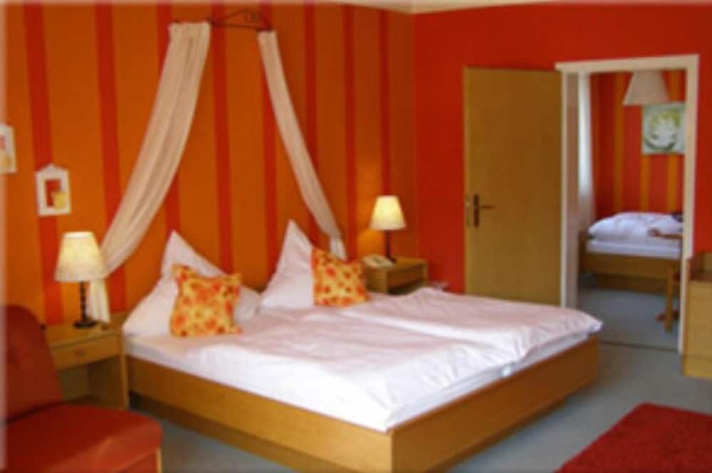 Gasthaus & Pension Koch -1 estrelas em Cursdorf