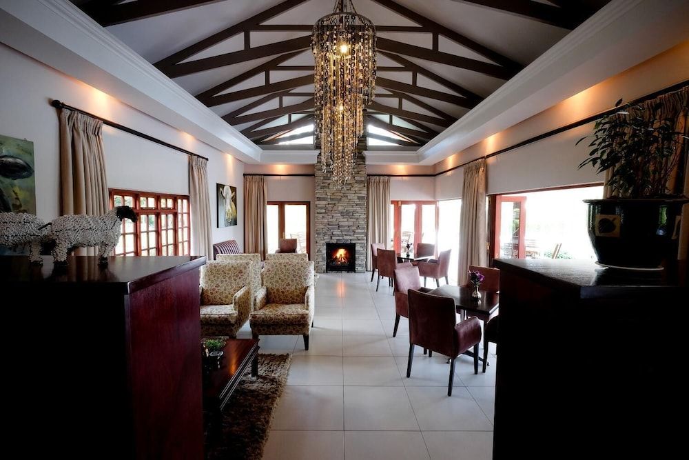 Oxbow Country Estate 2