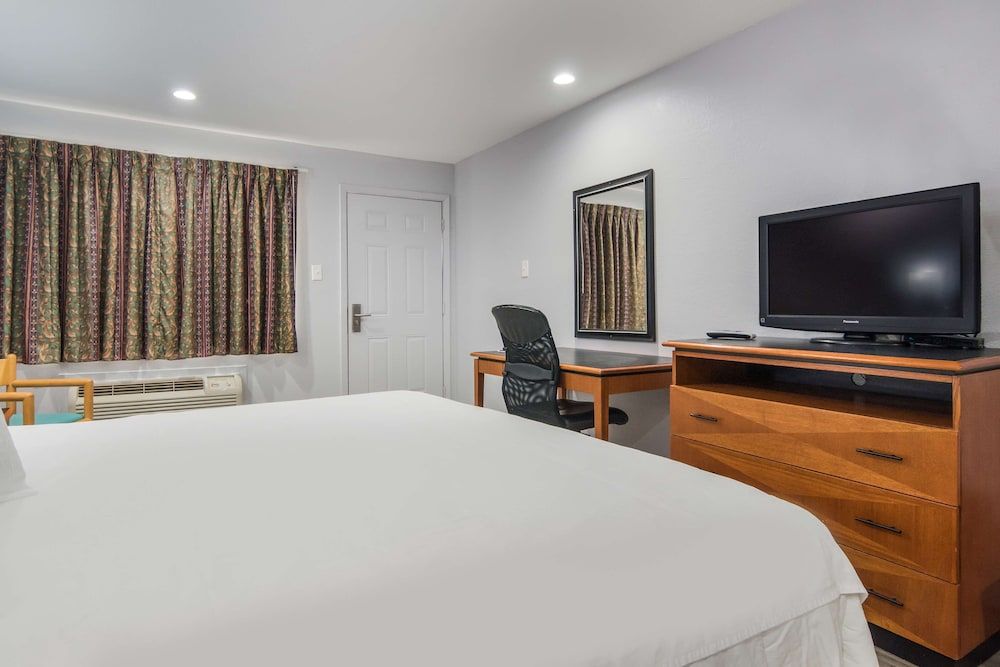 Knights Inn North Richland Hills 2 étoiles à North Richland Hills