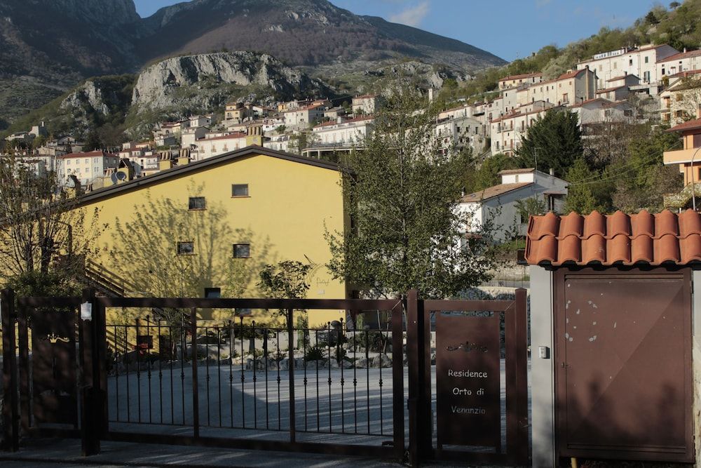 4Flats Orto di Venanzio -1 estrelas em Barrea