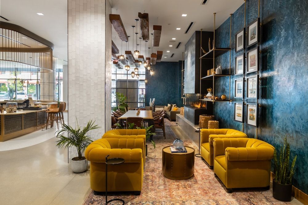 Jasper Hotel 3