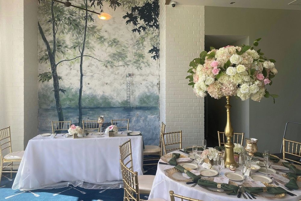 Merriweather Lakehouse, Autograph Collection 3