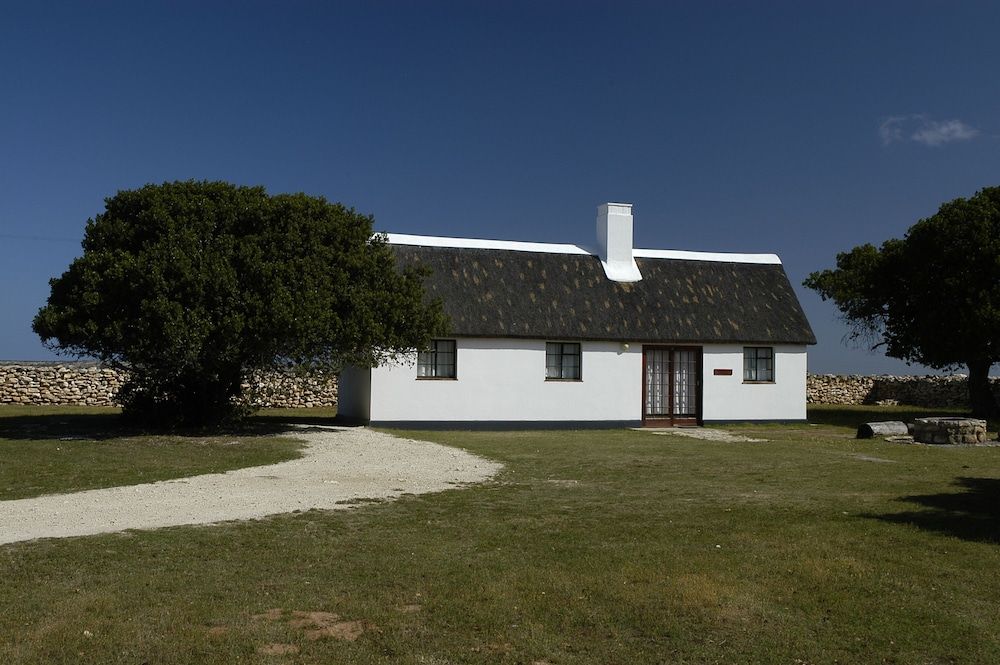 De Hoop Equipped Cottages -1 estrellas en De Hoop Nature Reserve
