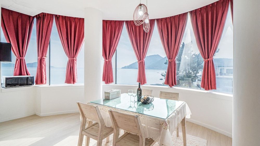 Namhae Opera House Pension 3