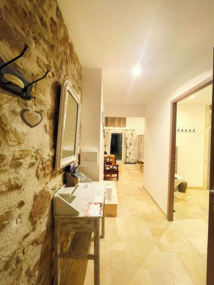 La Petite F√©lixi√®re 3