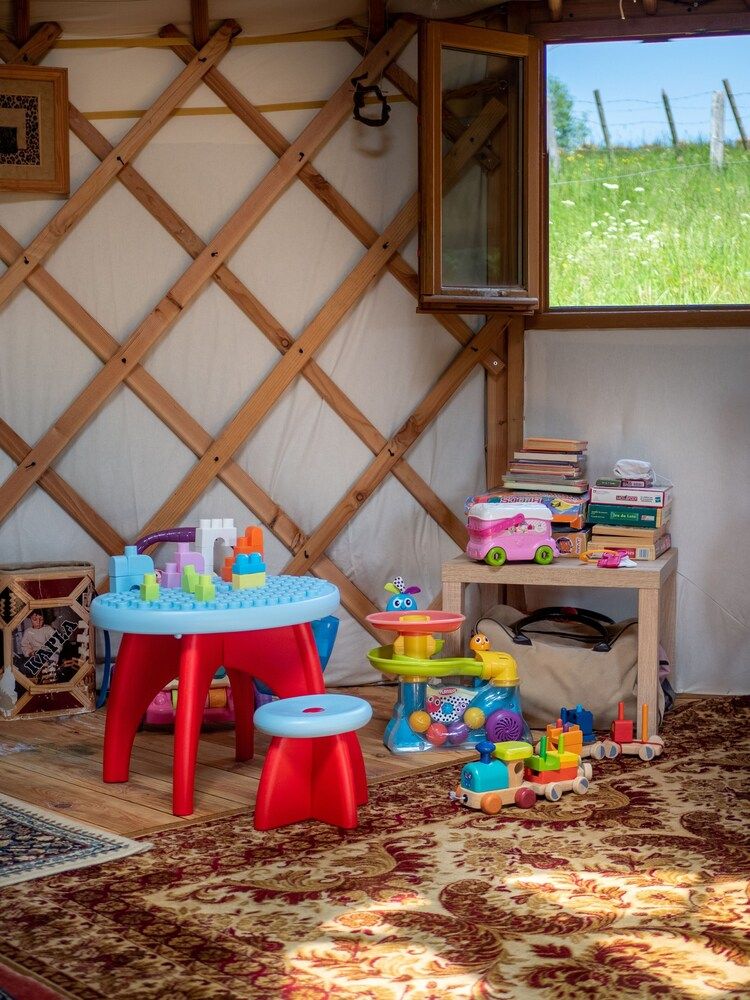 Yourtissimo - La Maison Rouge 2