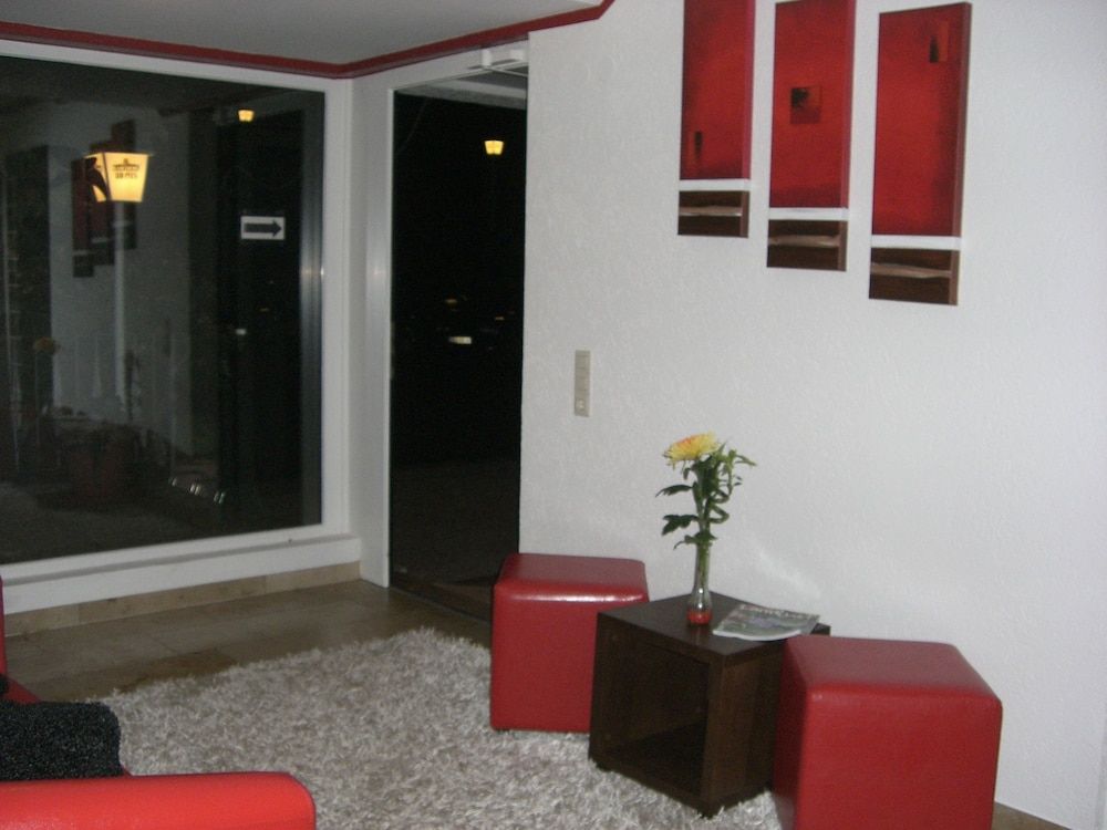 Hotel Am Hirschhorn 3