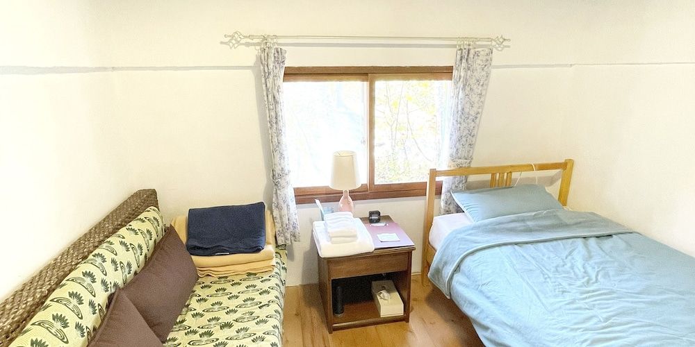 Gallery Hara & Guest House 3