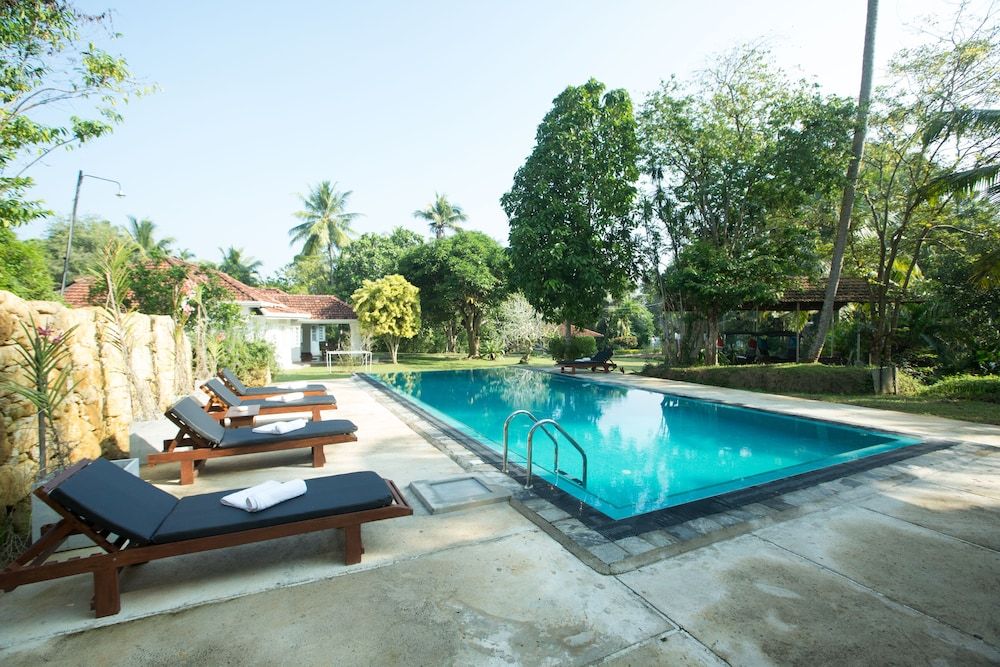 Thalpe Walawwa Heritage Villa -1 estrellas en Unawatuna