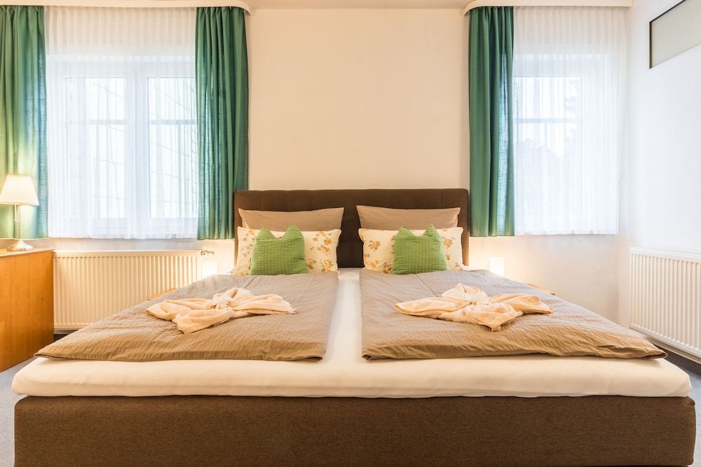 Hotel Schöne Aussicht 3