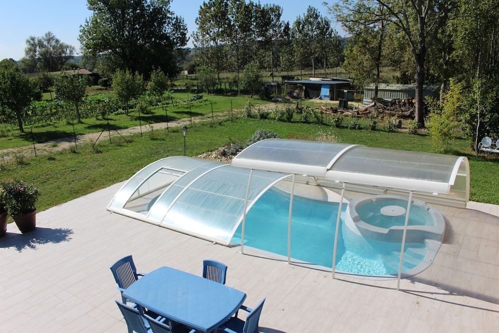 Chambres d'hotes Gite du Puy de l'Étang -1 estrelas em Laruscade