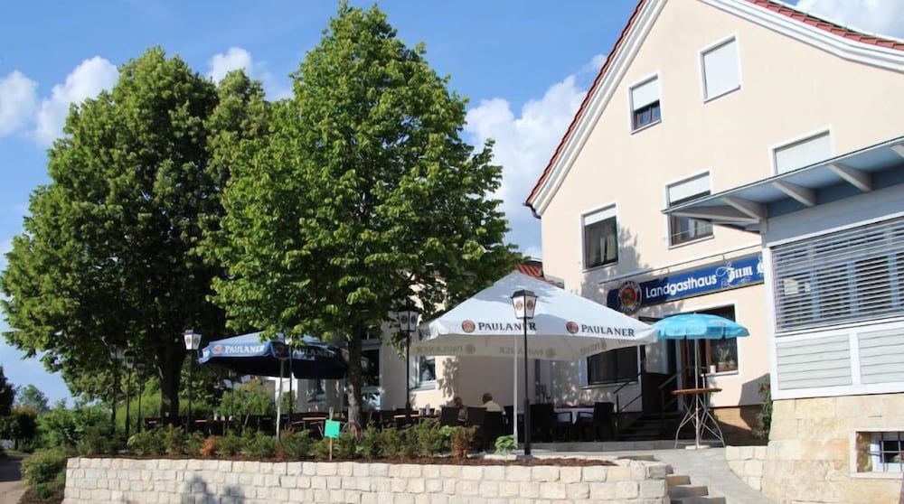 Stempfle's Landgasthof Zum Kreuz -1 estrelas em Unterschneidheim