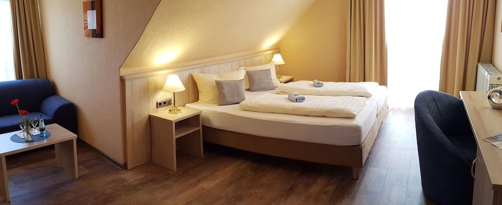 Hotel Vier Linden -1 estrelas em Kellenhusen