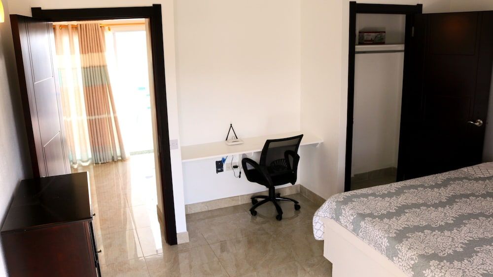 Blue Star Apartments and Hotel 2