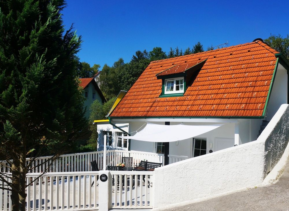 Ferienhaus BLACK & WHITE -1 stelle a Bromberg