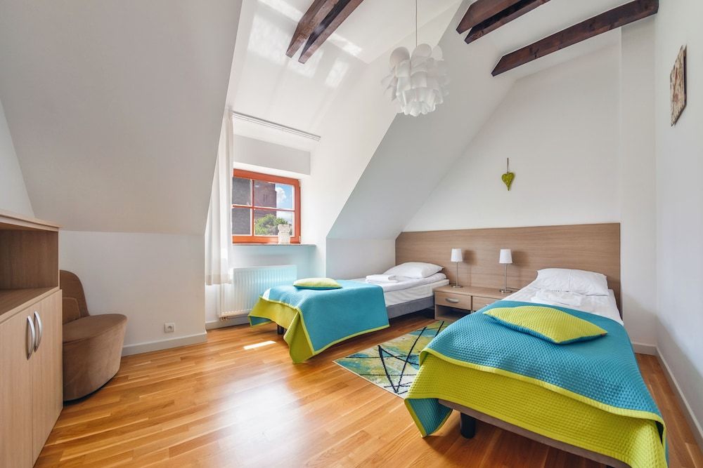 Osada Zamkowa Sun&Snow 2