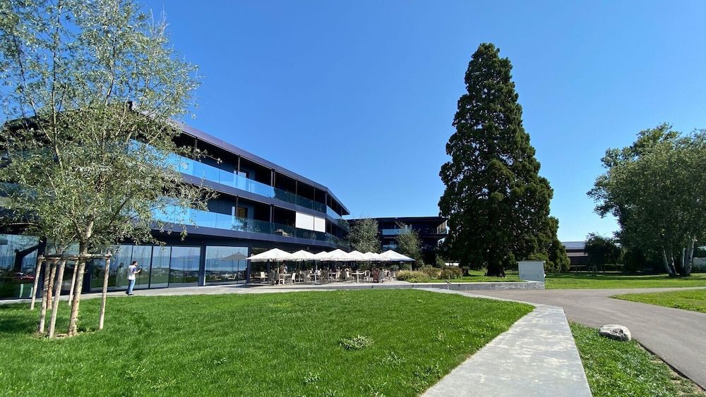 Hotel Restaurant Port-Conty 4 estrelas em Saint Aubin Sauges