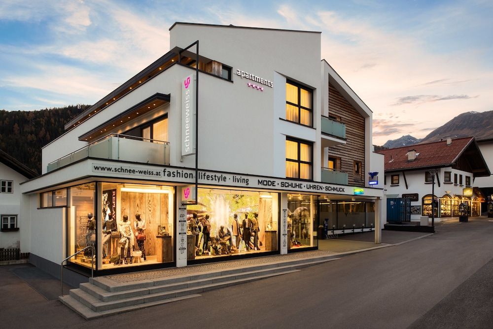 Schneeweiss 4 estrelas em Serfaus