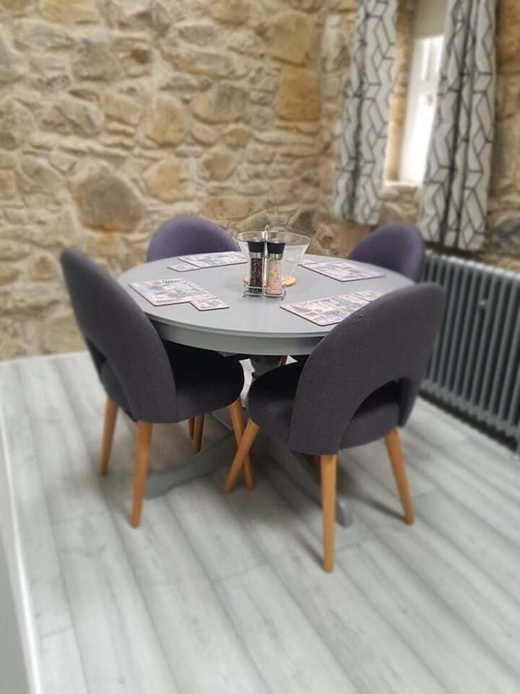 Cobbles Cottage - 2 Bedroom Stone Built Cottage 2