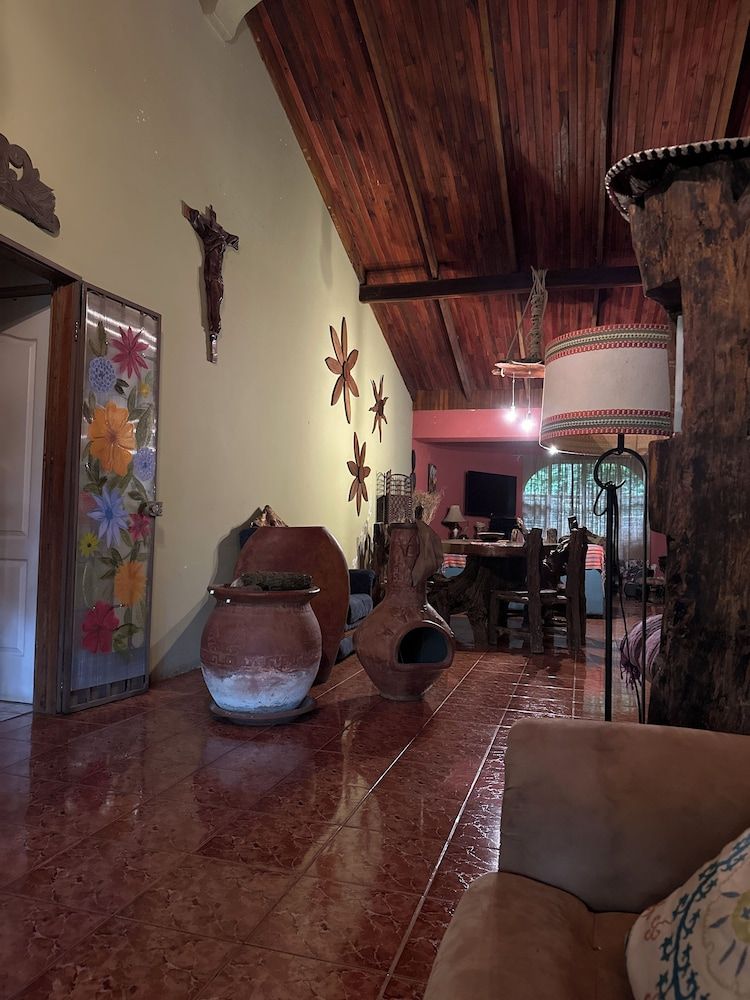 Quinta mi Tata B&B -1 étoiles à Sardinal