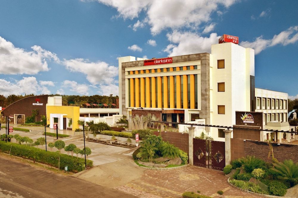 MB Greens Clarks Inn Moradabad 4 estrelas em Morādābād