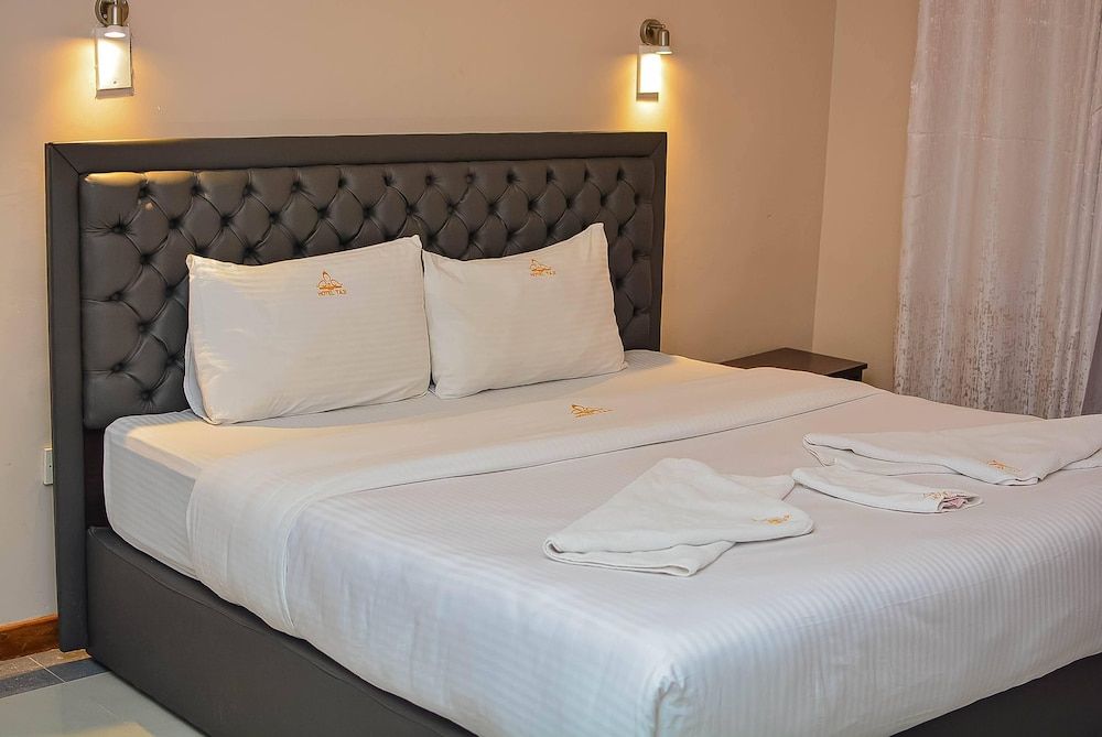 Hotel Taji 3