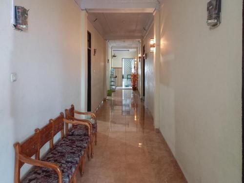 Homestay Singgasana Mitra RedDoorz 3