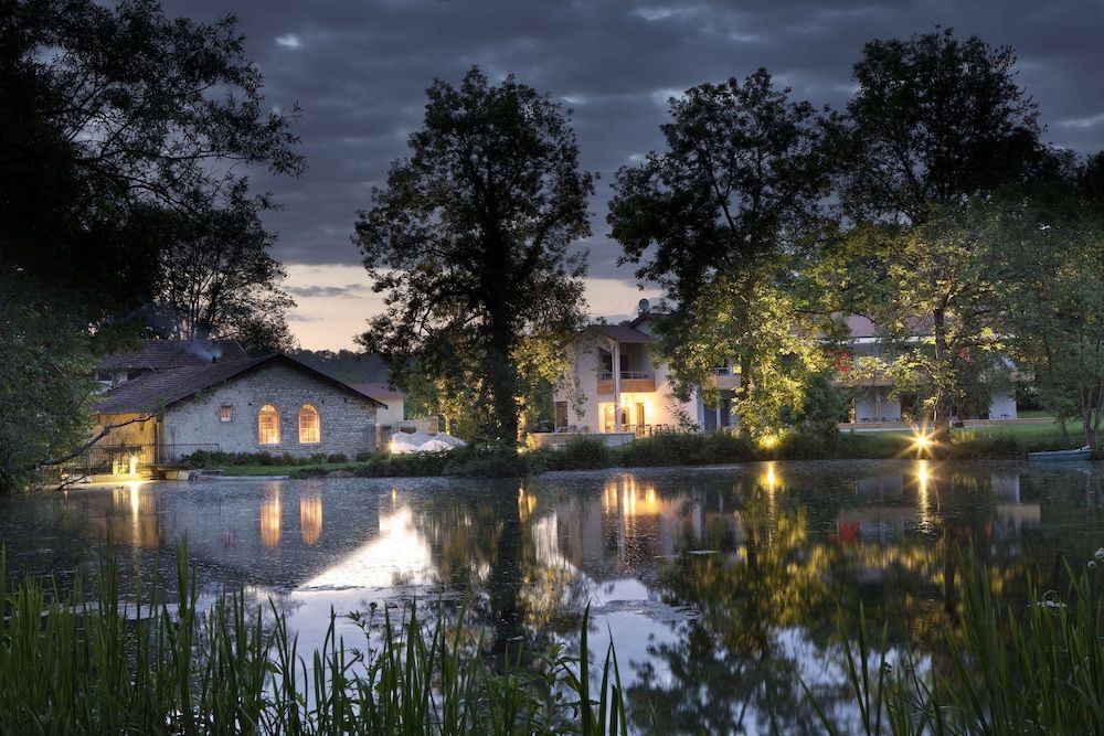 Hôtel la Source Bleue 3 estrelas em Gudmont-Villiers