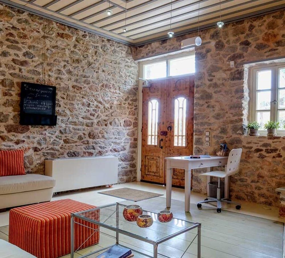 KIRIAKI GUESTHOUSE & SUITES 3