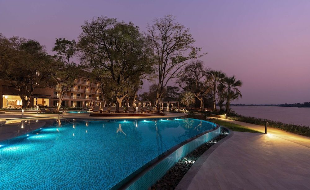 Radisson Blu Mosi-oa-tunya Livingstone Resort 4 estrelas em Livingstone