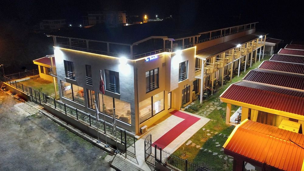 Yalikoy Deniz Otel -1 estrelas em Yalıköy