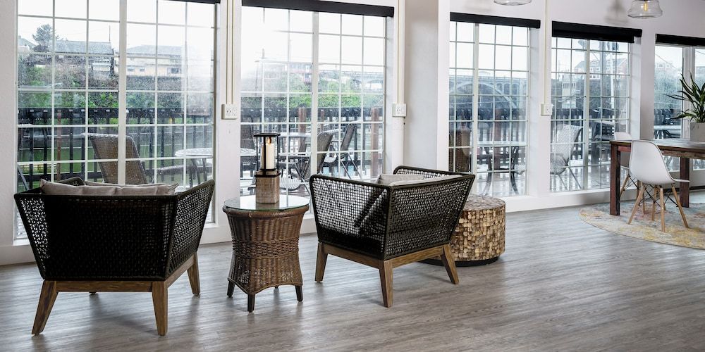 SCP Depoe Bay 3 estrelas em Depoe Bay