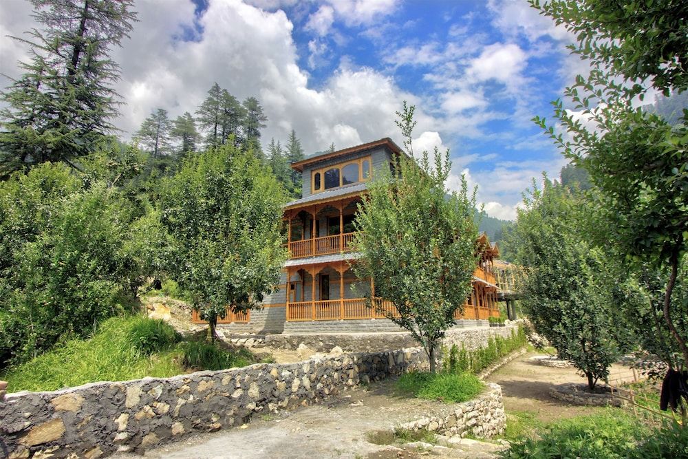 The Blue Stream Cottage -1 estrelas em Jibhi