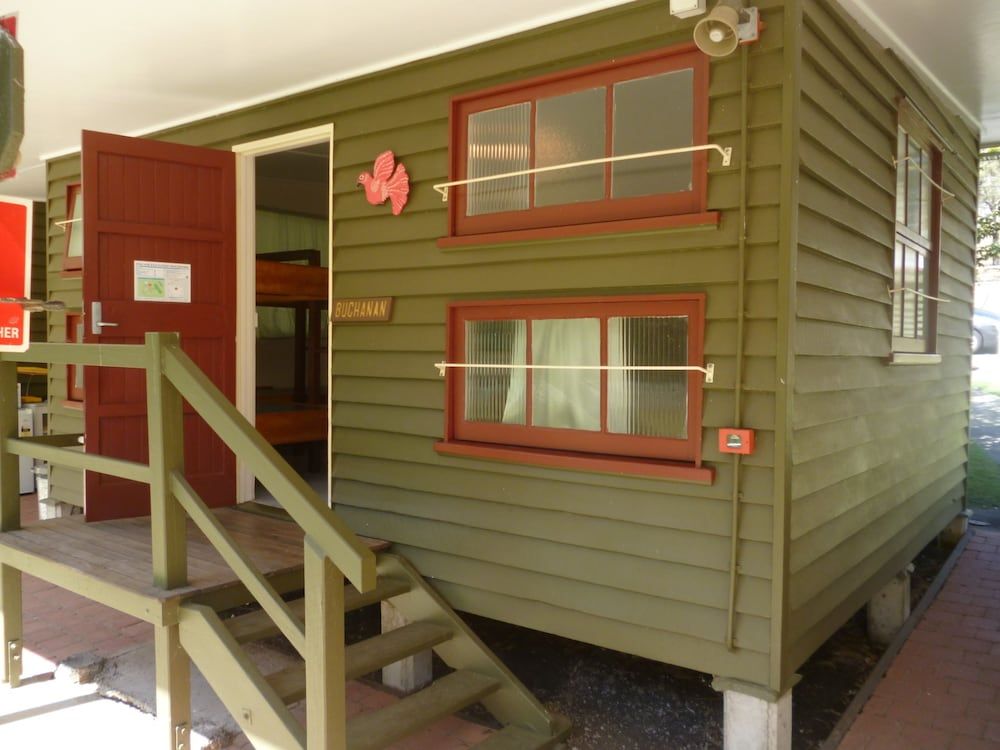 Christmas Creek Cafe & Cabins 2