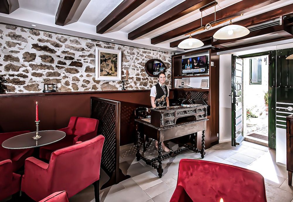 Heritage Hotel Raznjevica Dvori 2