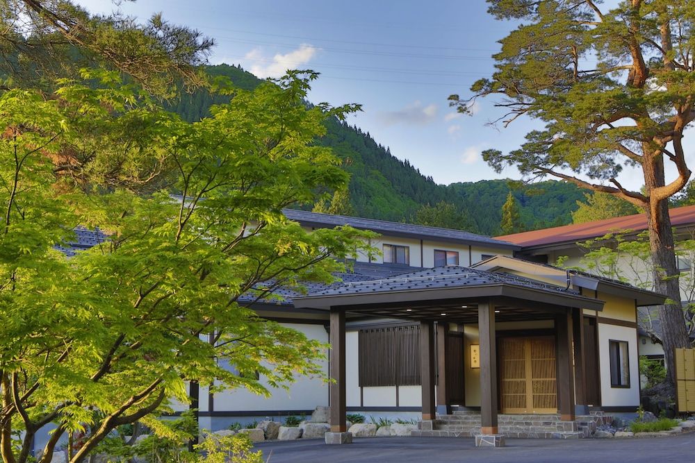 Yukemuri No Yado Inazumi Onsen Kyoritsu Resorts 4 estrelas em Yuzawa