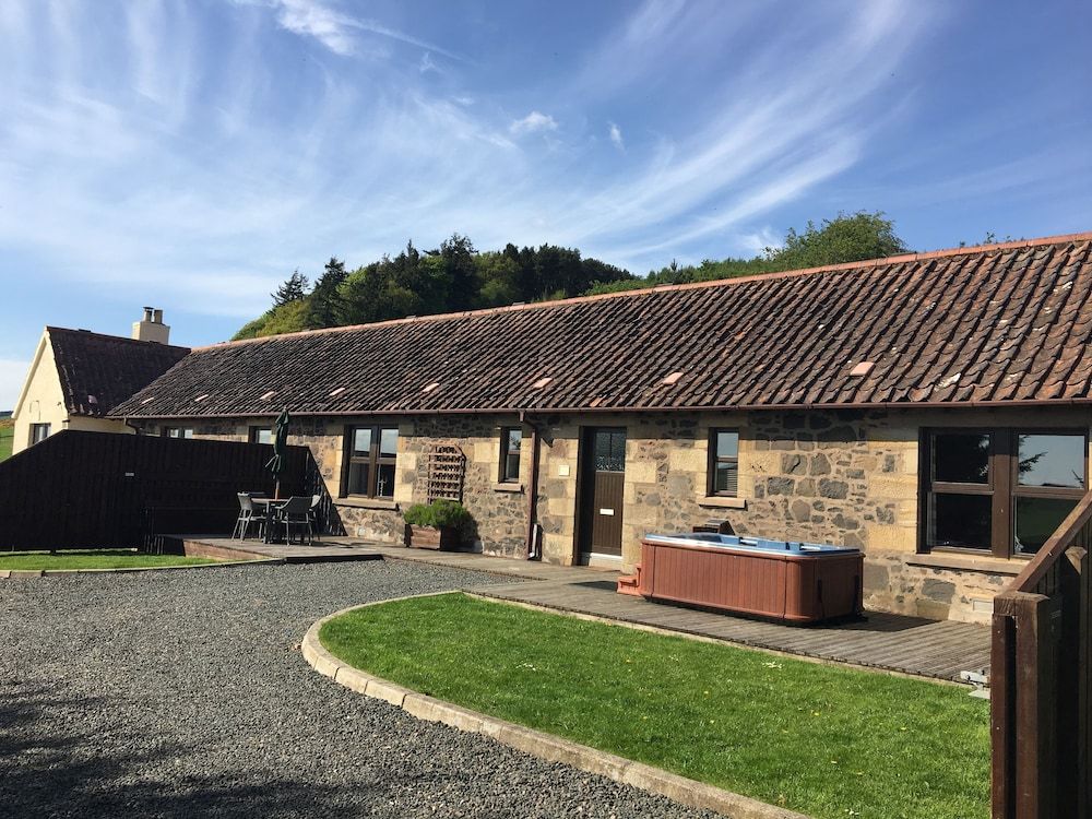 Cherry Blossom Cottage -1 estrelas em Cupar