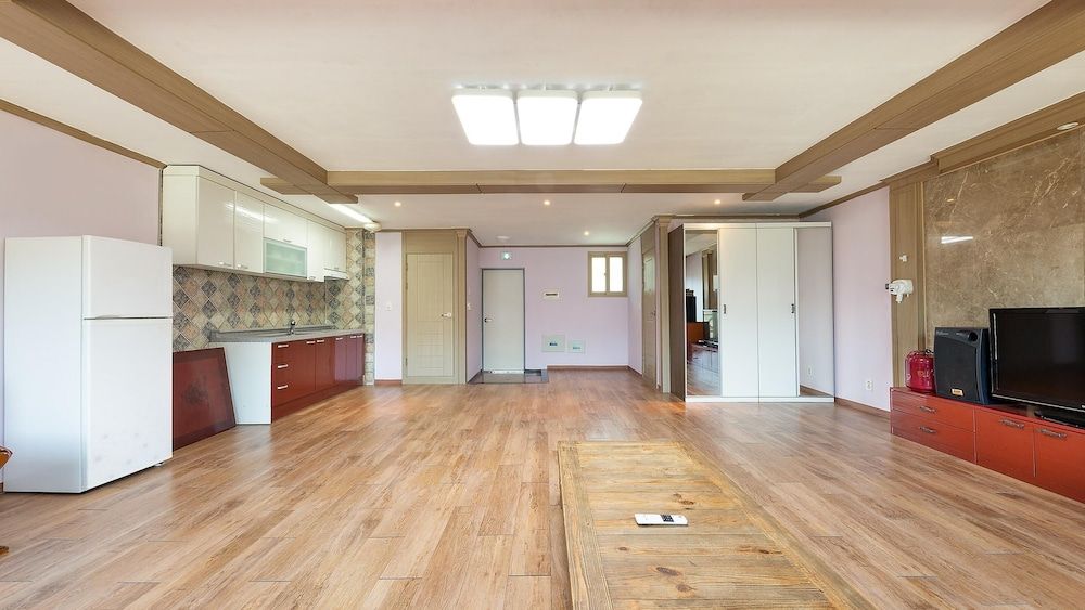 Namyangju Jeongwon Pension 3