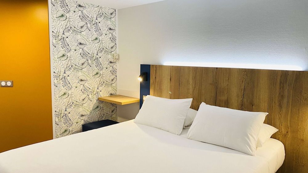 Kyriad Direct Chalon Sur Saone Nord 2 estrelas em Champforgeuil