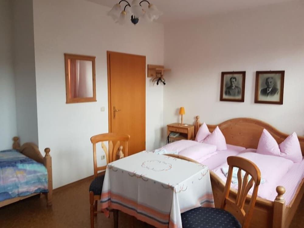 Gasthof Peterhänsel -1 estrelas em Spechtsbrunn