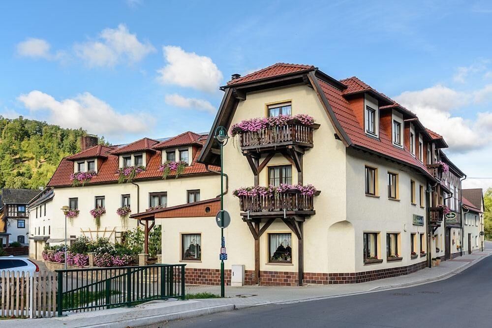 Gasthaus & Pension Zur GrÔøΩnen Eiche -1 estrelas em Kaulsdorf