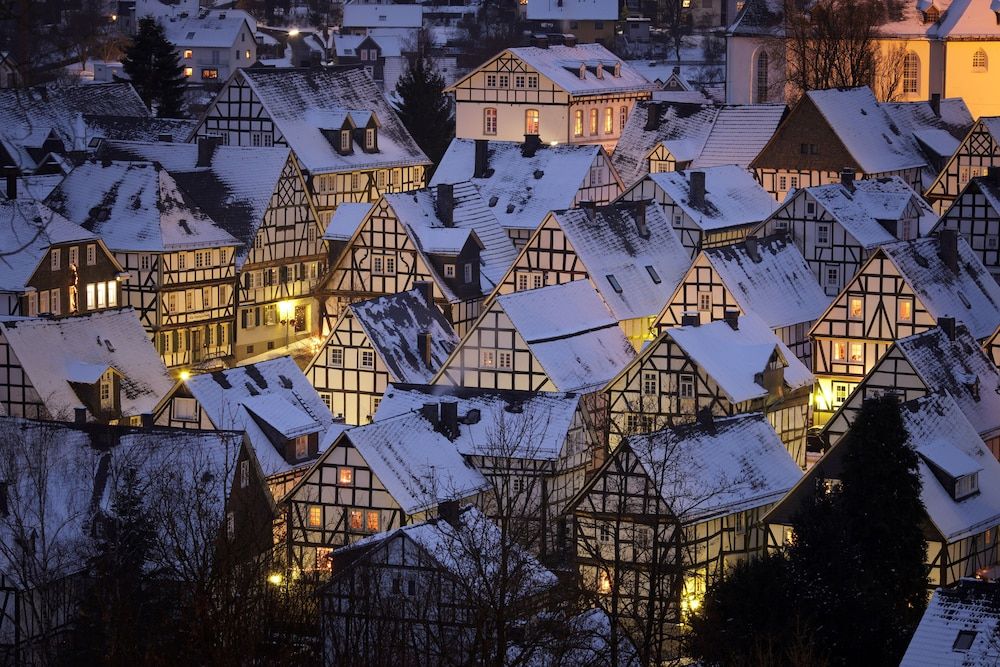 Flecker Hotel -1 estrelas em Freudenberg