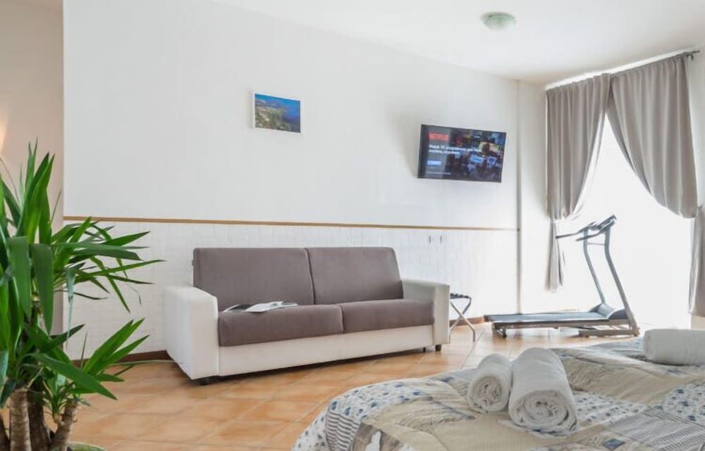 Bluelake Inn Ostello 2