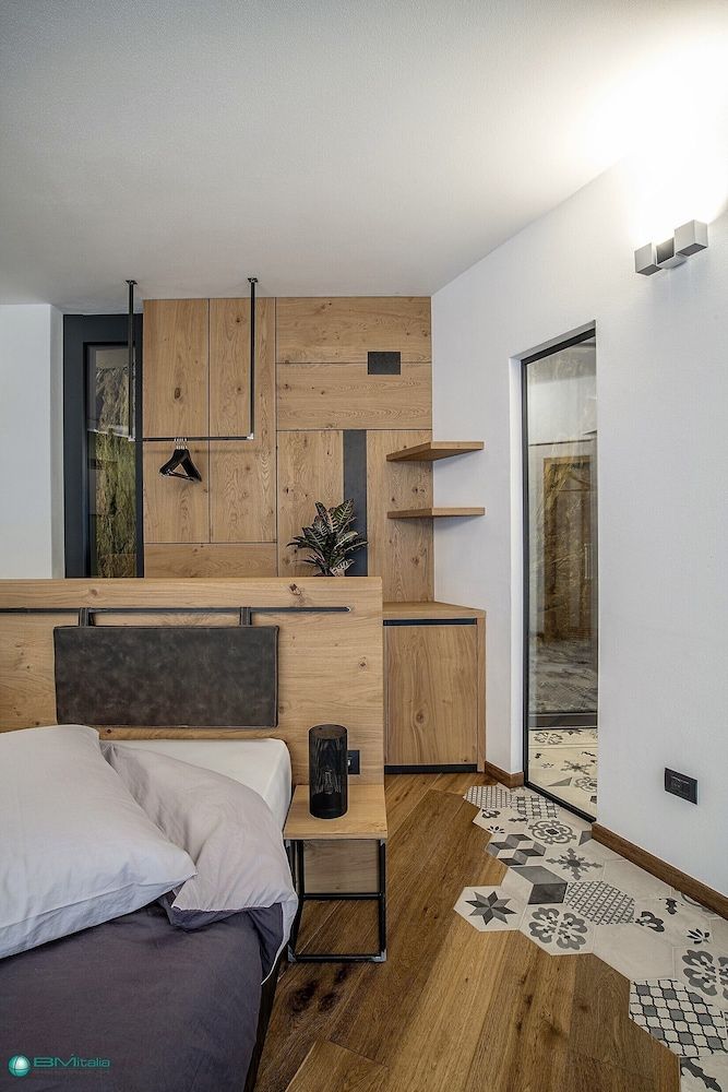 Ca Rossa Suite And Breakfast 2