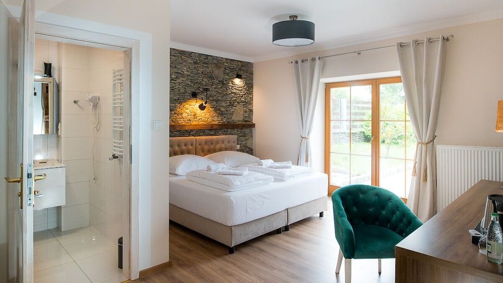 Apartamenty Kapitaa Skie -1 estrelas em Oława