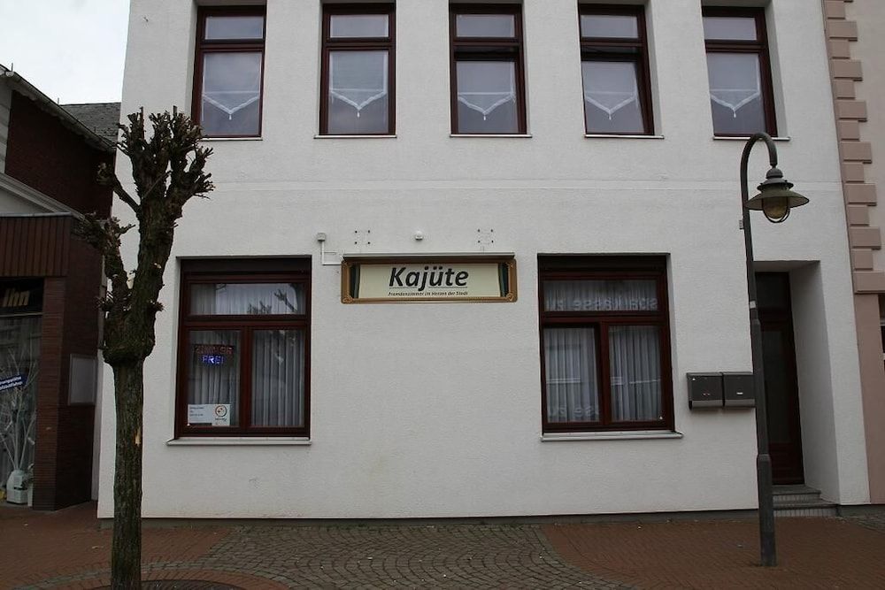 Kajüte 3 estrelas em Brake