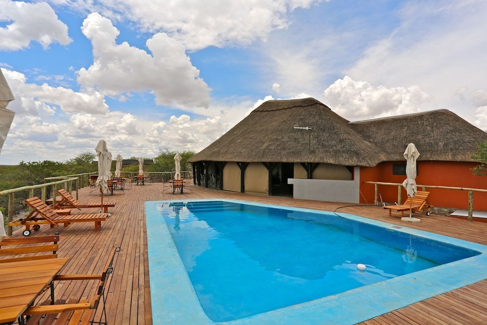 Uukwaluudhi Safari Lodge -1 estrelas em Okahao