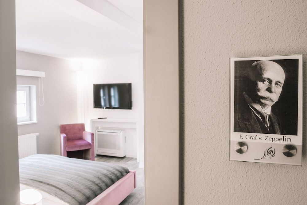 Boutique Hotel Pfauen 2